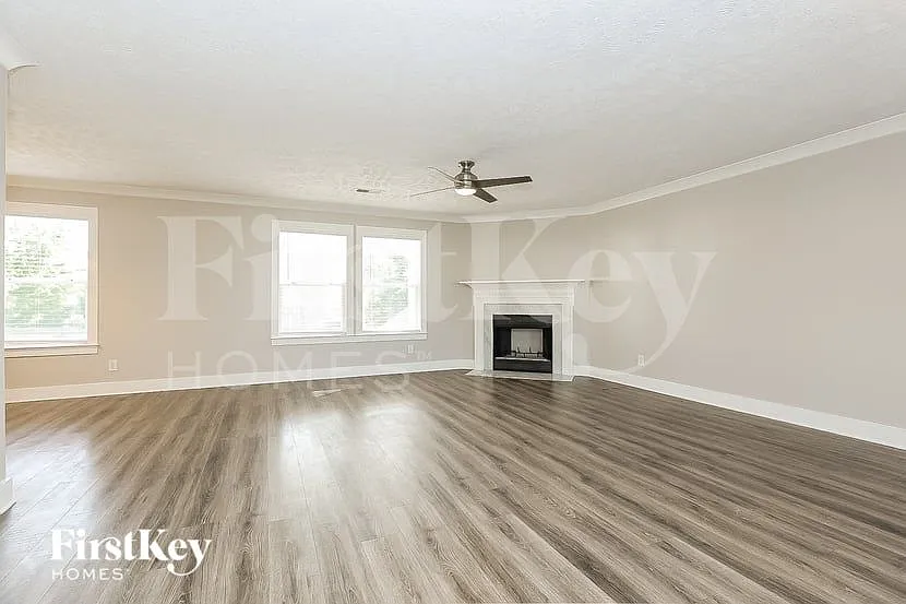 3 bed, 2.5 bath, 2148 sqft, $2,420 — Photo 3