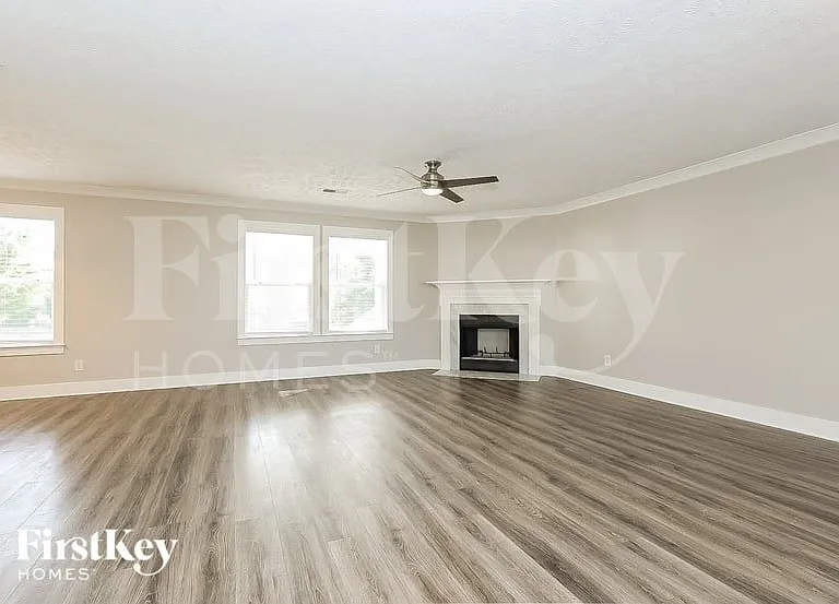 6001 Burnett Cir — Photo 3