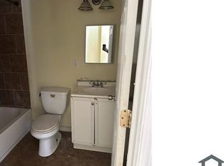 3501 N 22nd St #B, Philadelphia, PA 19140