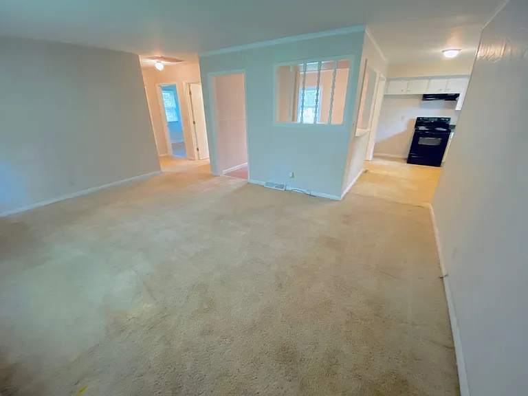 2023 E Elm St — Photo 13