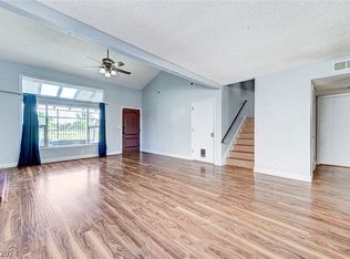 7102 Parasol Ln, Las Vegas, NV 89147