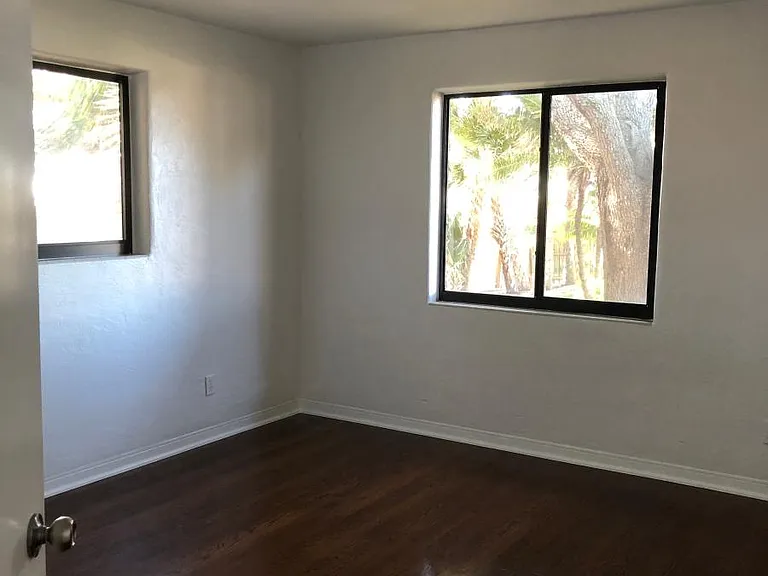 3064 S Peninsula Dr — Photo 23