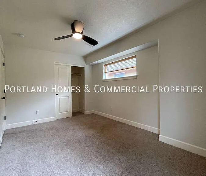 8814 N Curtis Ave — Photo 13