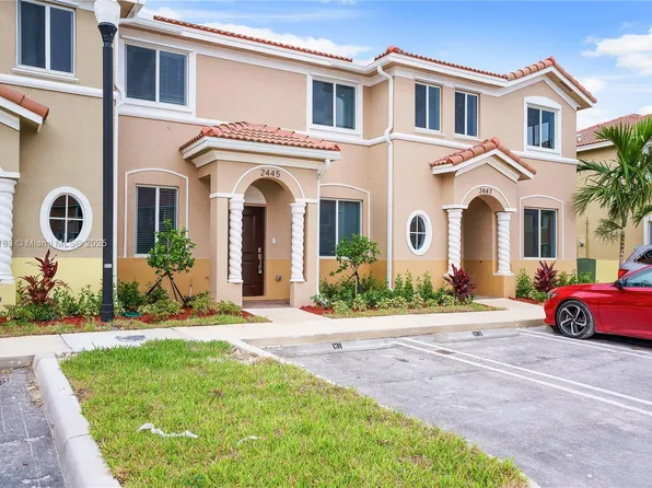2445 SE 10th St, Homestead, FL 33035