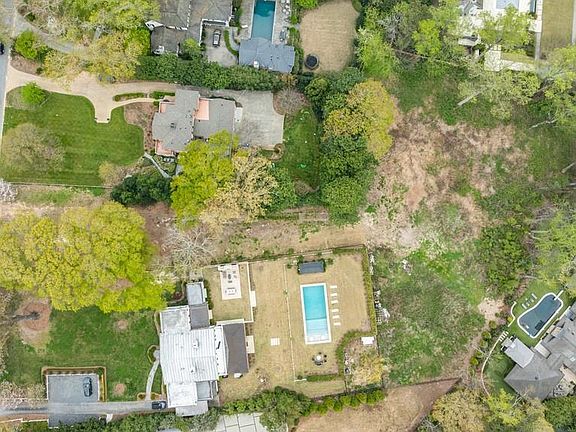 3rd image of 3190 Arden Rd NW #1