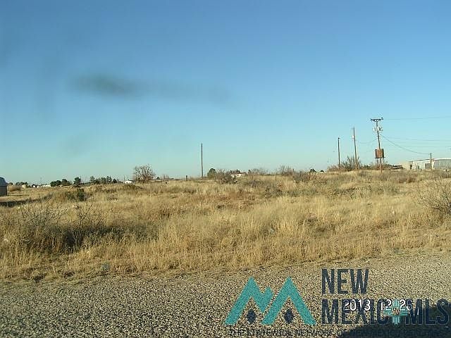 1st image of 912 Hopi Rd E
