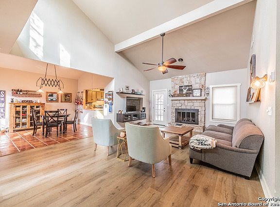 5th image of 15619 Boulder Creek St