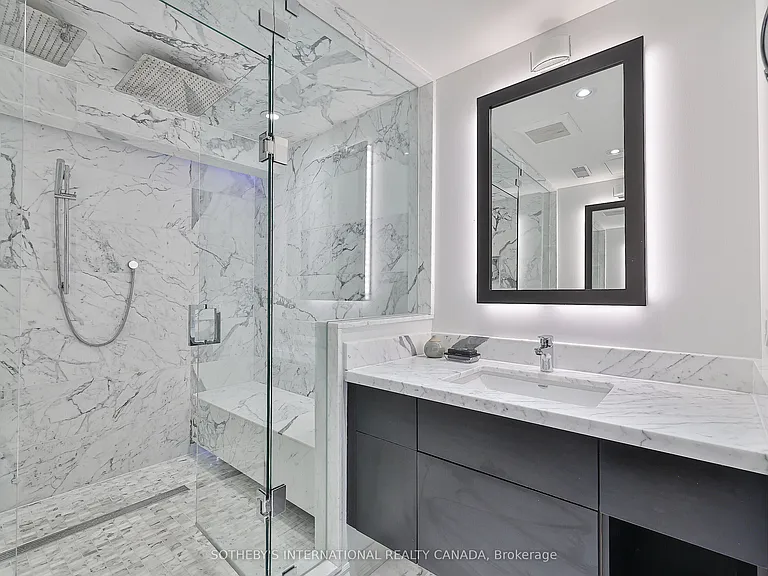 43 Hanna Ave #441 — Photo 34