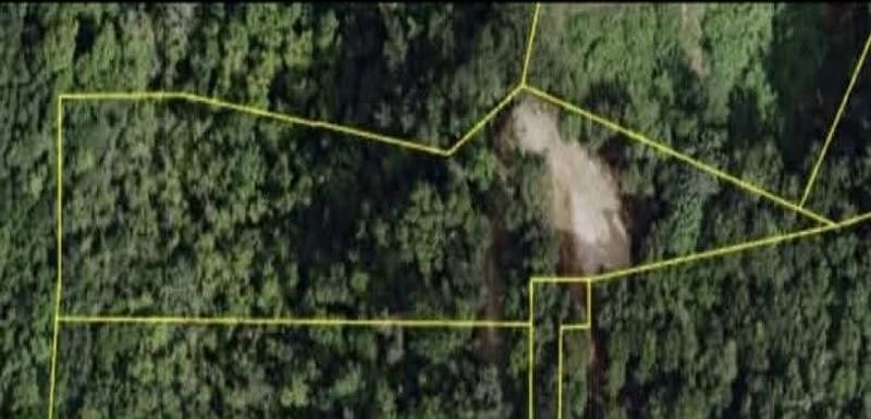 1st image of Parcela D Bo Rio Lajas