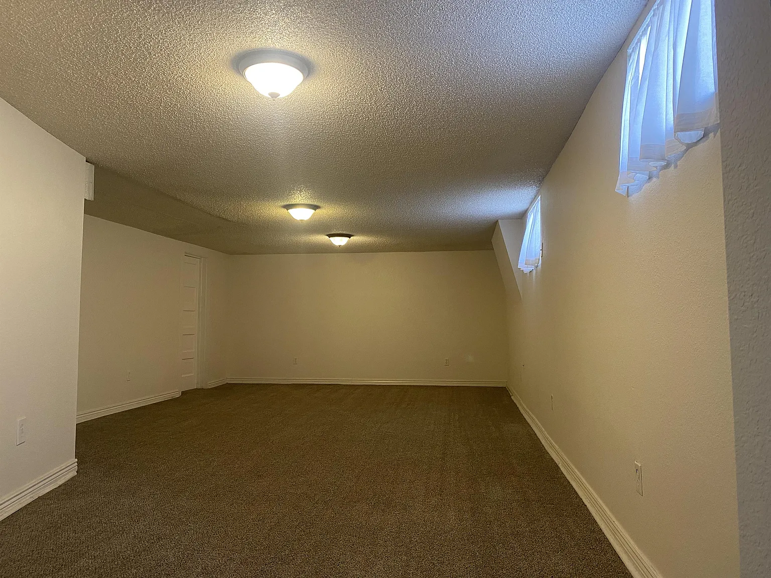 1700 13th Avenue - Unit B (Room 1) — Photo 4