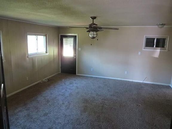 5th image of 1209 Ross Ave