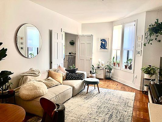 5th image of 200 Sterling Pl APT 3E