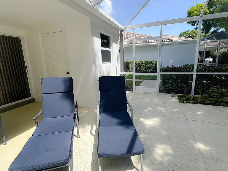 7102 Geminata Oak Ct — Photo 12