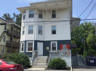 726 Front St, Woonsocket, RI 02895