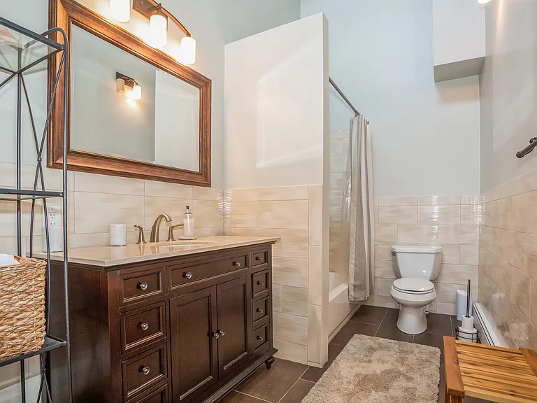 215 Northfield Ln — Photo 12