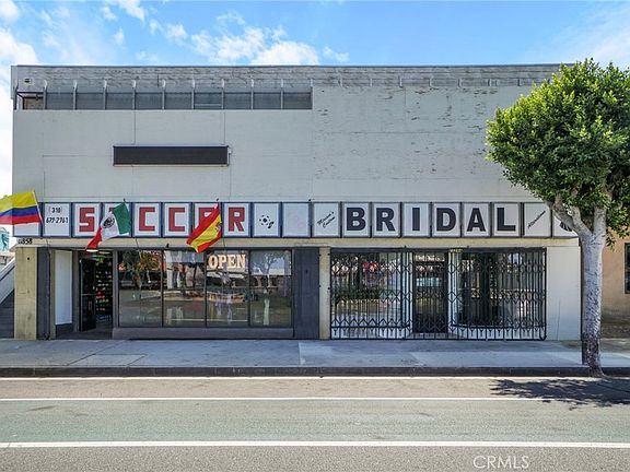 3rd image of 11850 Hawthorne Blvd