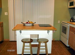 17 Adelphi Trl, Hopatcong, NJ 07843