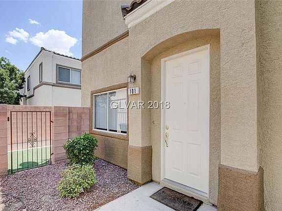 5th image of 6320 Desert Leaf St #2