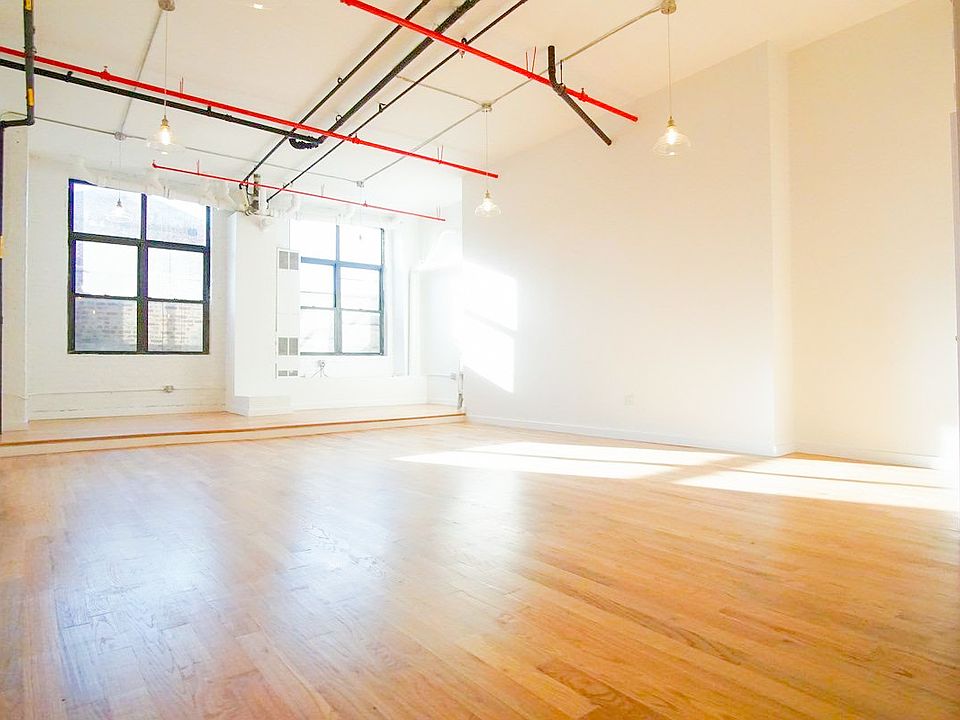 1st image of 205 McKibbin St #302