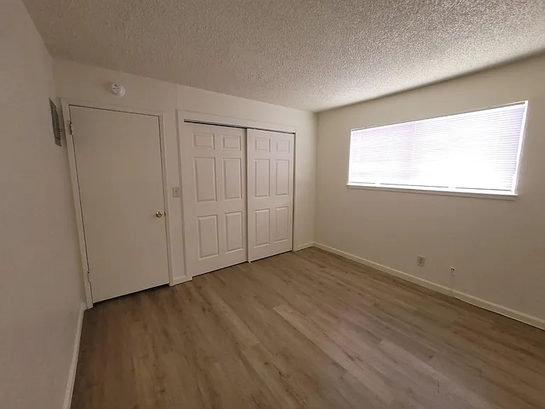 1165 B St — Photo 3