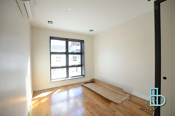 Rented by Miron Realty Group | media 51