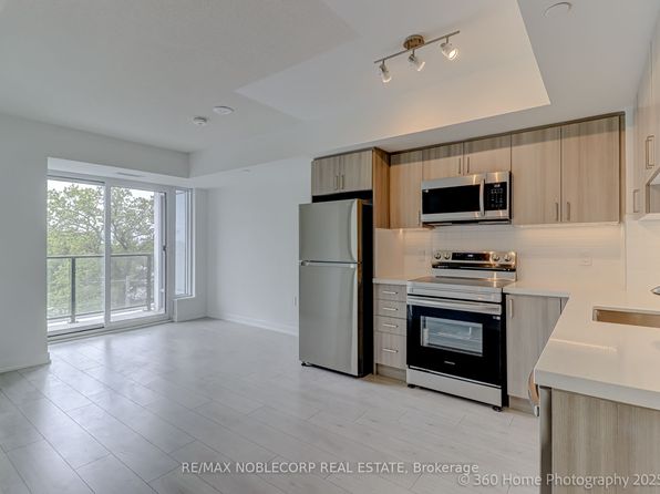 556 Marlee Ave #508, Toronto, ON M6B 3J4