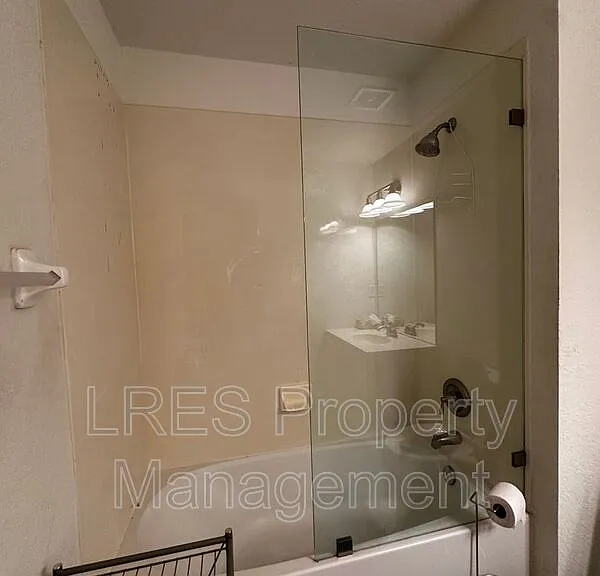 1141 Peralta Ct — Photo 25