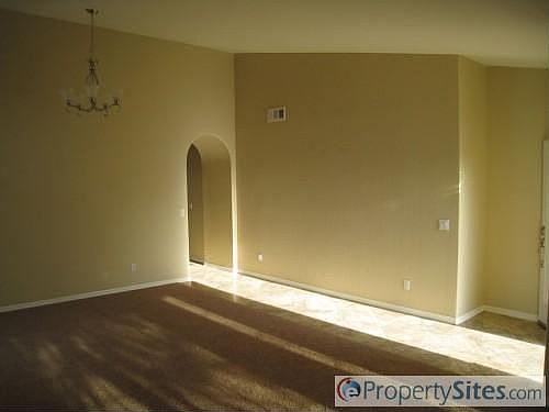 5th image of 671 N Sunway Dr