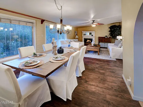 7076 E Arrowhead Dr, Tucson, AZ 85715