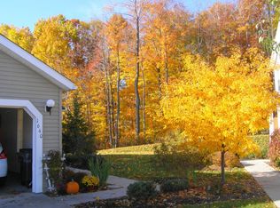 1640 Mapleview Ct, Streetsboro, OH 44241