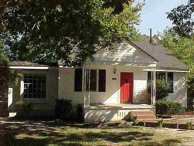 1st image of 406 W Elm Street