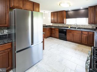 2207 Faulkland Rd, Wilmington, DE 19805