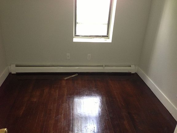 3rd image of 359 Sumpter St APT 3R