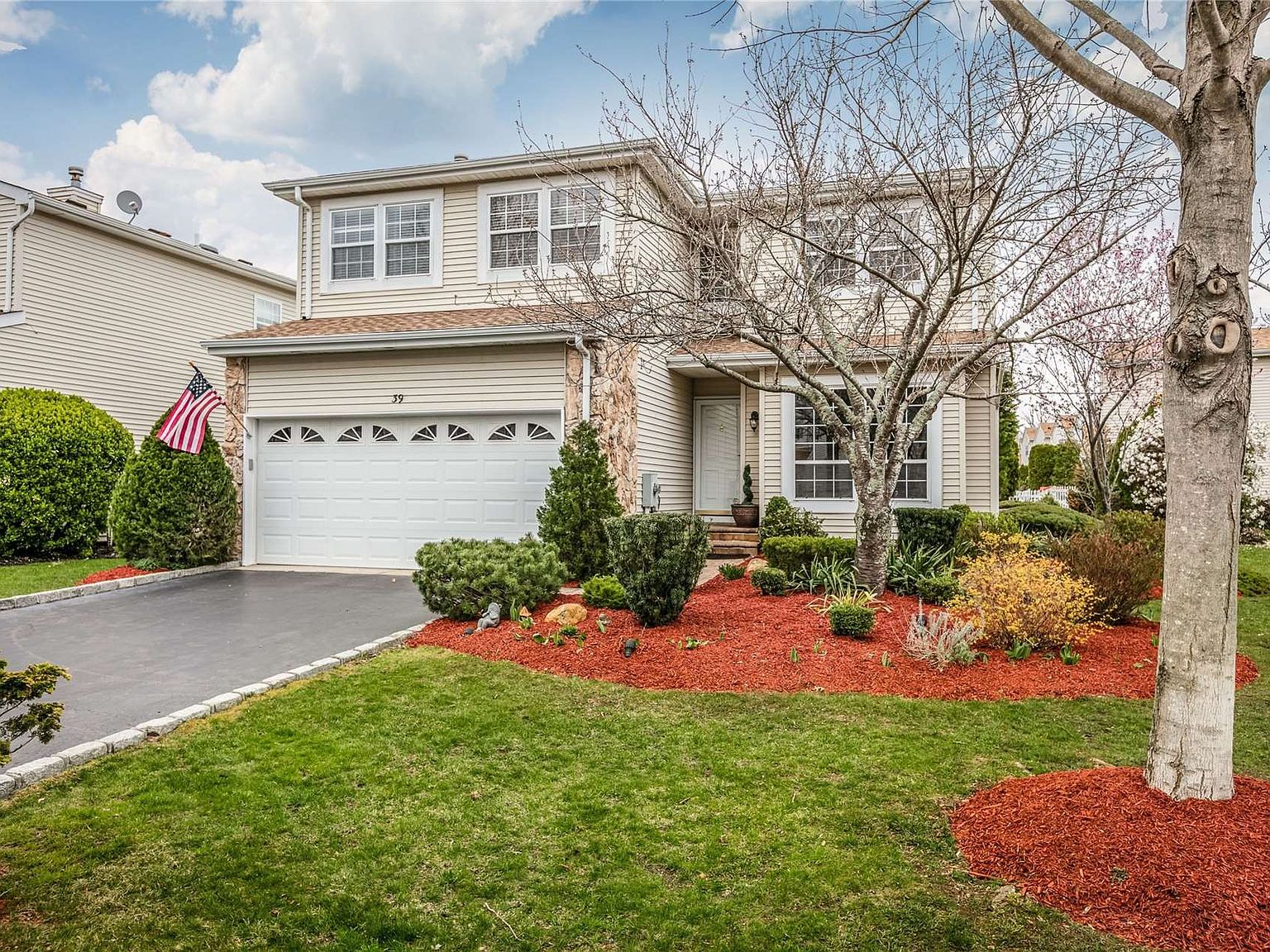 39 Colony Drive, Holbrook, NY 11741 Zillow