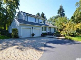 205 Little Neck Rd, Centerport, NY 11721