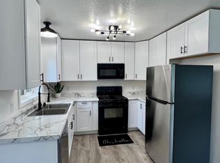 112 Paula St, Kenai, AK 99611