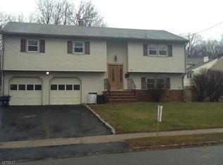 19 Debbie Pl, Dover, NJ 07801