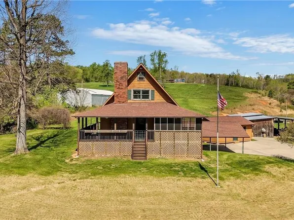 2435 Traphill Rd, North Wilkesboro, NC 28635