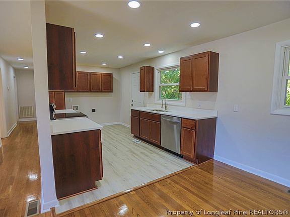 3rd image of 222-226 228 Odell Rd