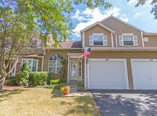319 Ascot Ln, Streamwood, IL