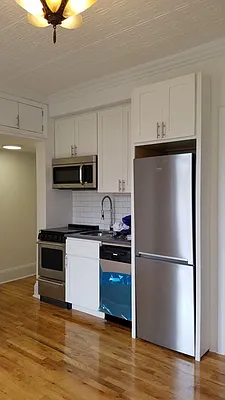 Rented by City Connections Realty | media 23