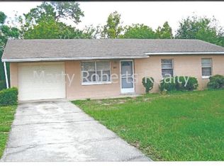 732 Dora Ave, Tavares, FL 32778