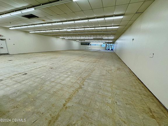 2nd image of 220 Main St