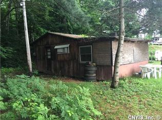 28 Beaver Lodge Rd, Altmar, NY 13302