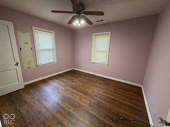 5th image of 112 E 34th St