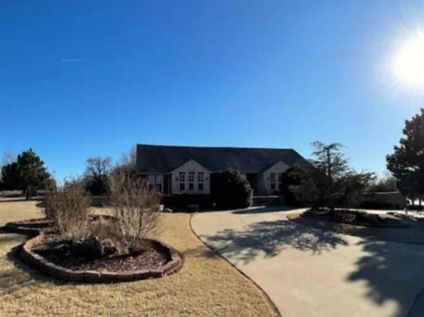 505 Lake Trail Dr, Enid, OK 73701