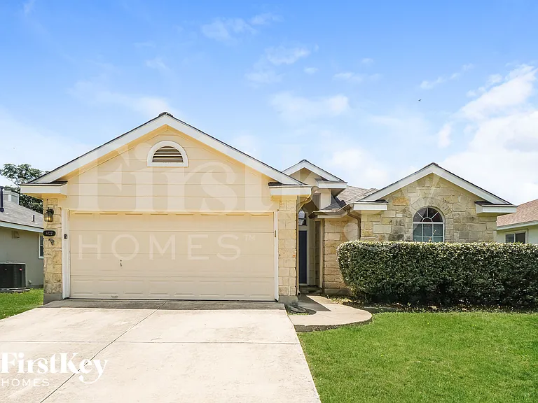 8422 Cherisse Dr — Photo 1