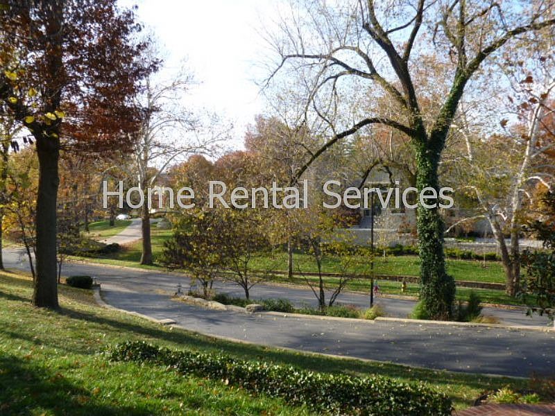 Front Yard in Mission Hills