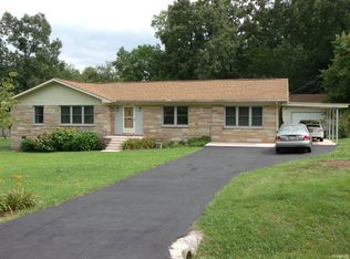 242 Glenwood Cir, Crossville, TN 38555