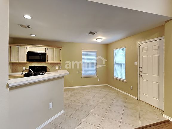 4th image of 17830 Magenta Springs Dr